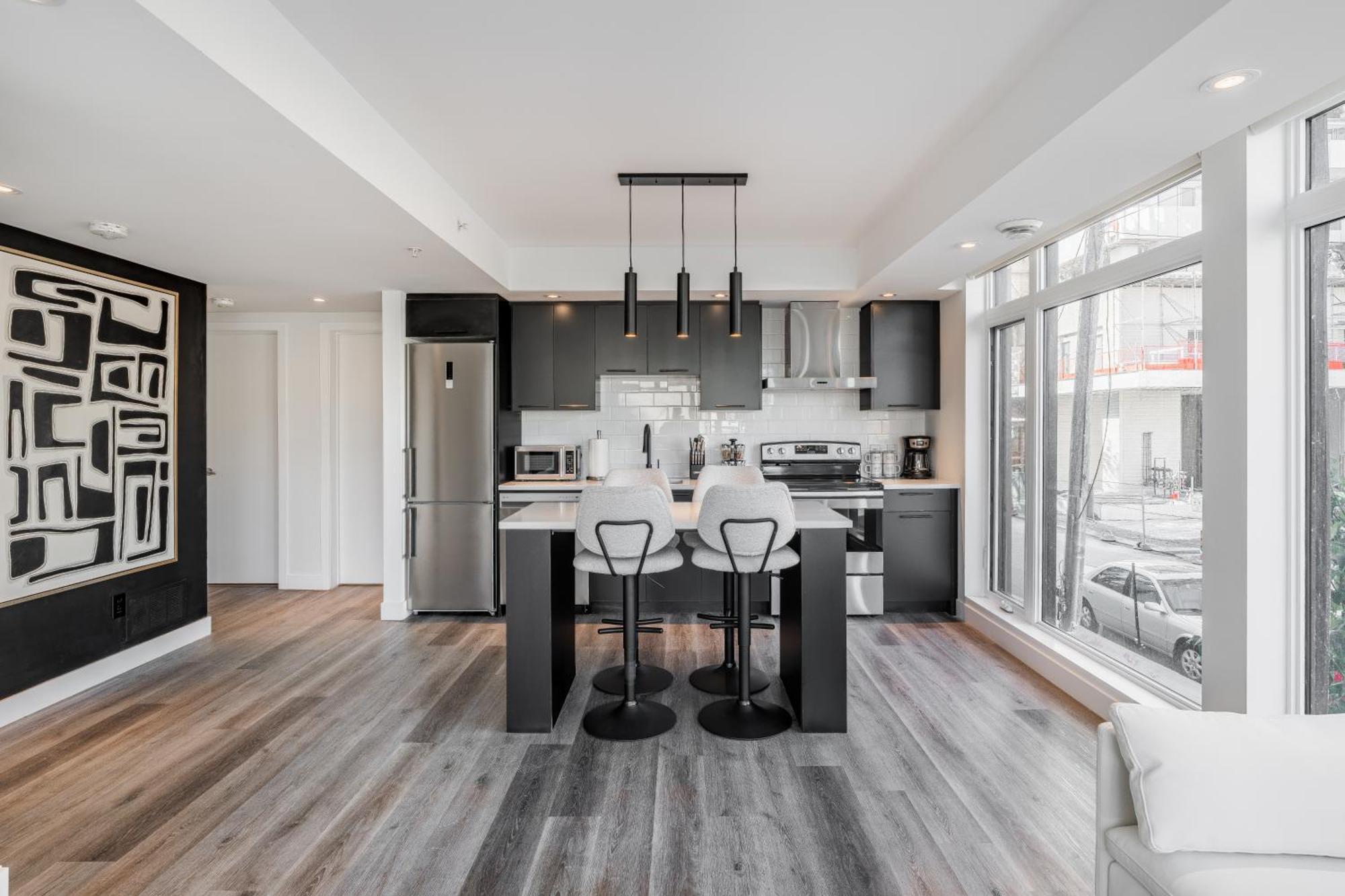 Westview Luxury Suites Оттава Экстерьер фото