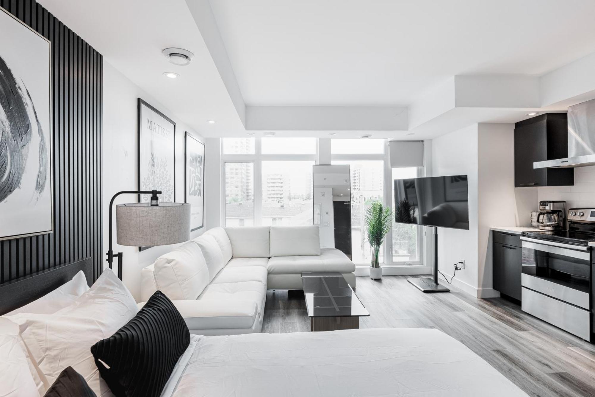 Westview Luxury Suites Оттава Экстерьер фото