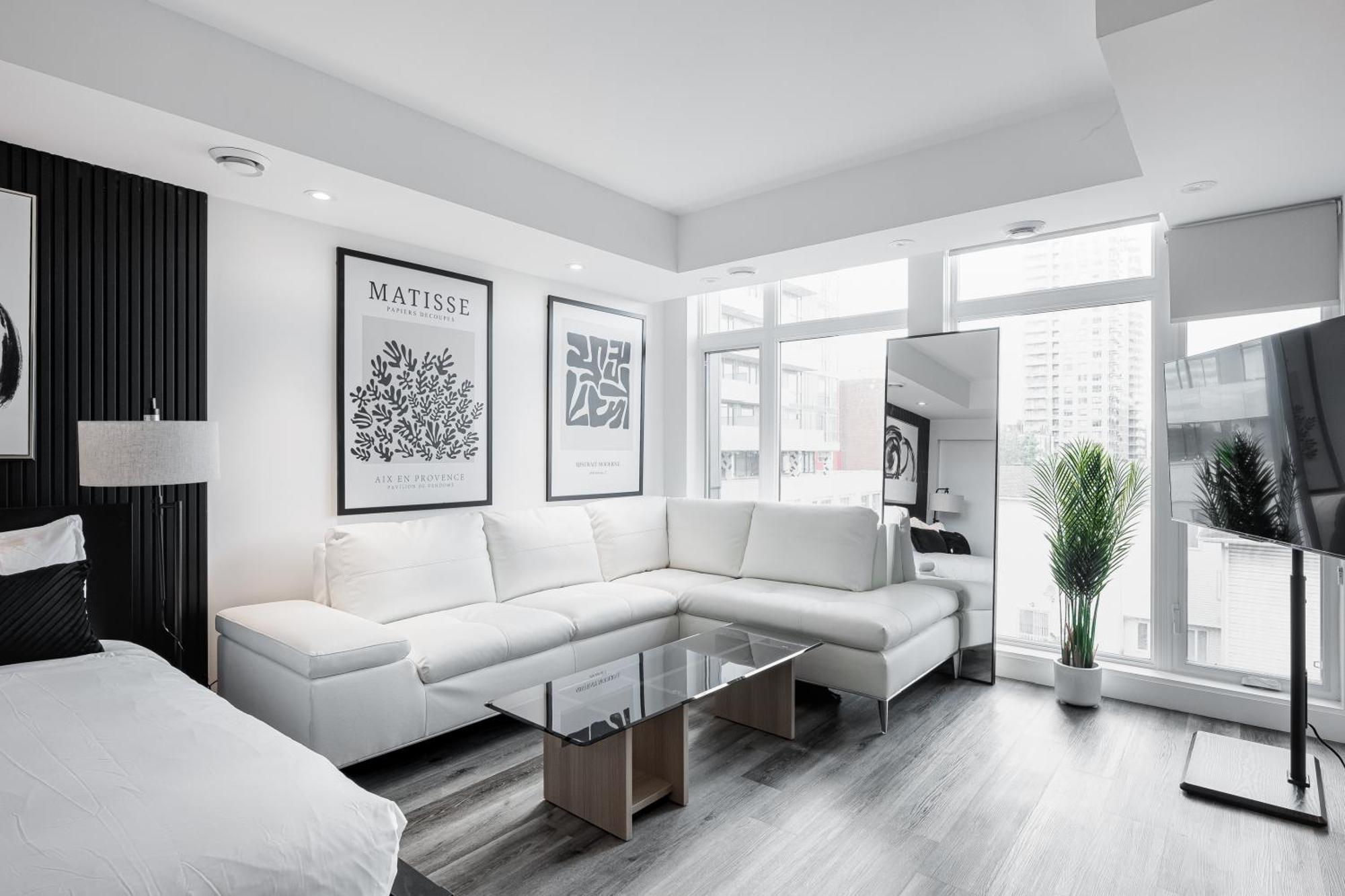 Westview Luxury Suites Оттава Экстерьер фото
