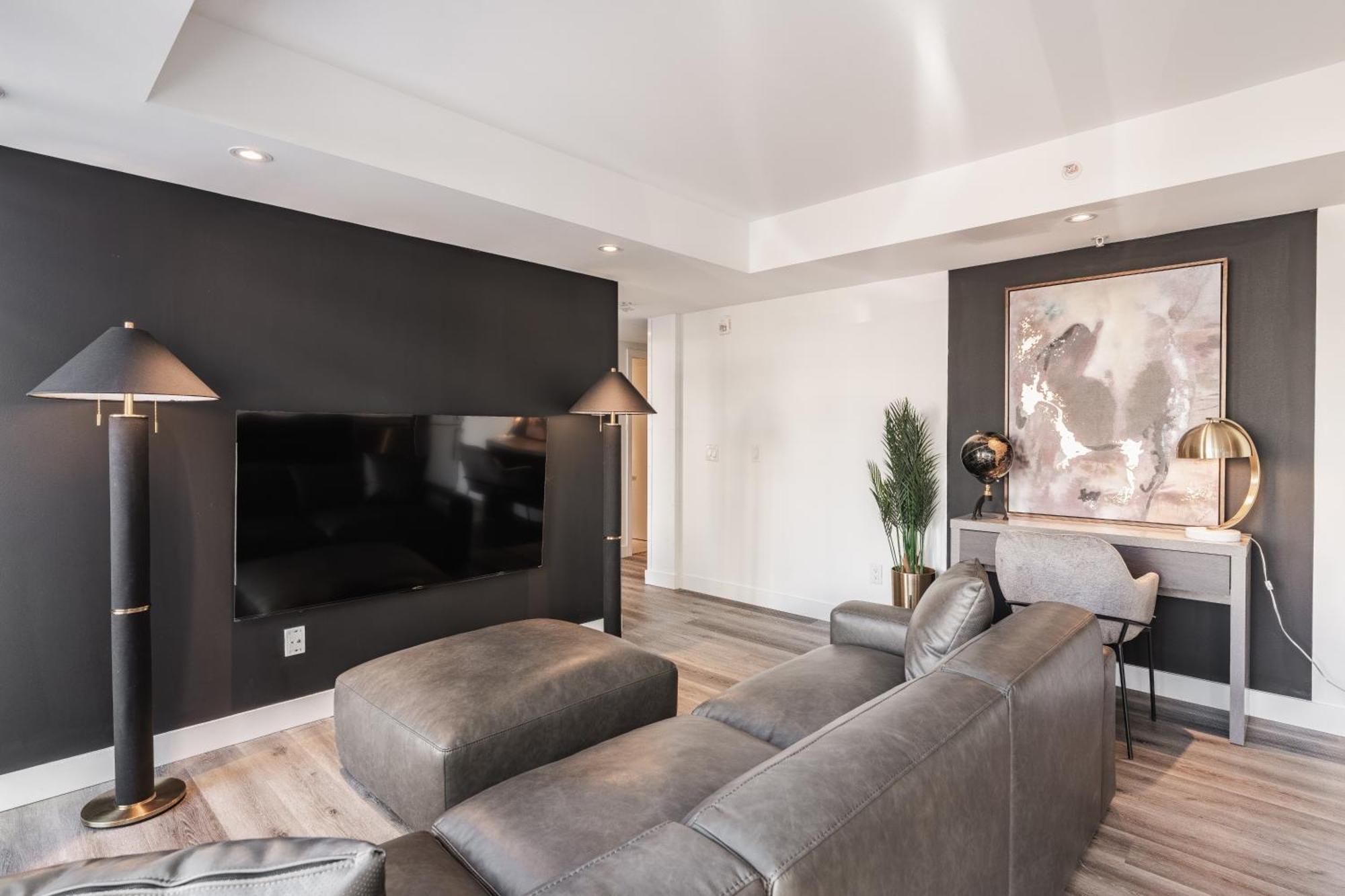 Westview Luxury Suites Оттава Экстерьер фото
