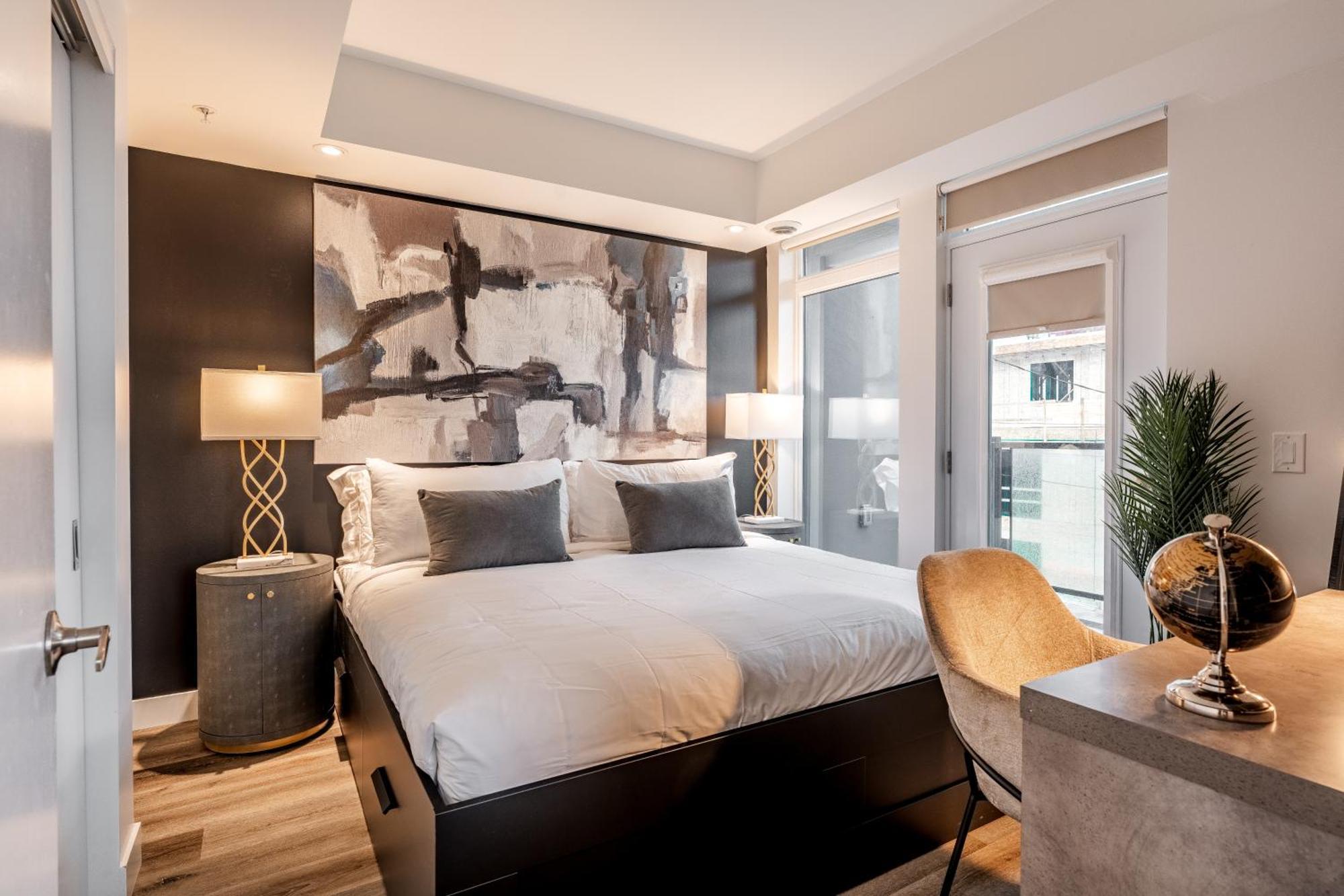 Westview Luxury Suites Оттава Экстерьер фото